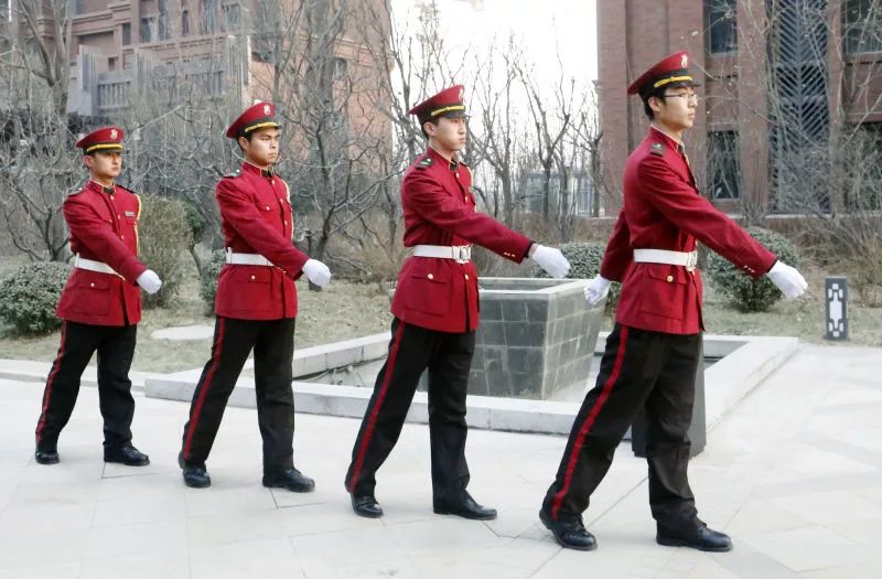 https://mmbiz.qlogo.cn/mmbiz_jpg/4uO8945BqrkK0jJwxBSAU069adtmKWibNiacvE7Er8HQmQnlZqAADbkxpI4hY0emqkicicjz62Vib7pvLoicclCxfYsg/640?wx_fmt=jpeg