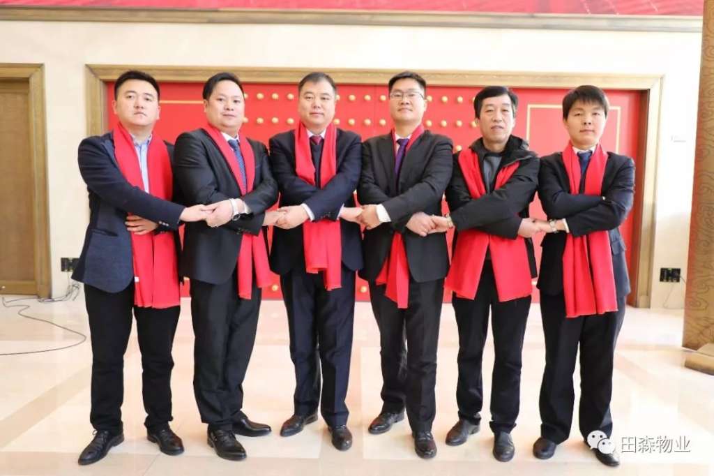 https://mmbiz.qlogo.cn/mmbiz_jpg/nZuiccDBcpnGUia0wlMmnZibYOtQvzjBjl4O5DNx9micz2WACQoOzicd6e6fG3VXnPUokOprXLqXKgdovvbicXstrUeg/640?wx_fmt=jpeg